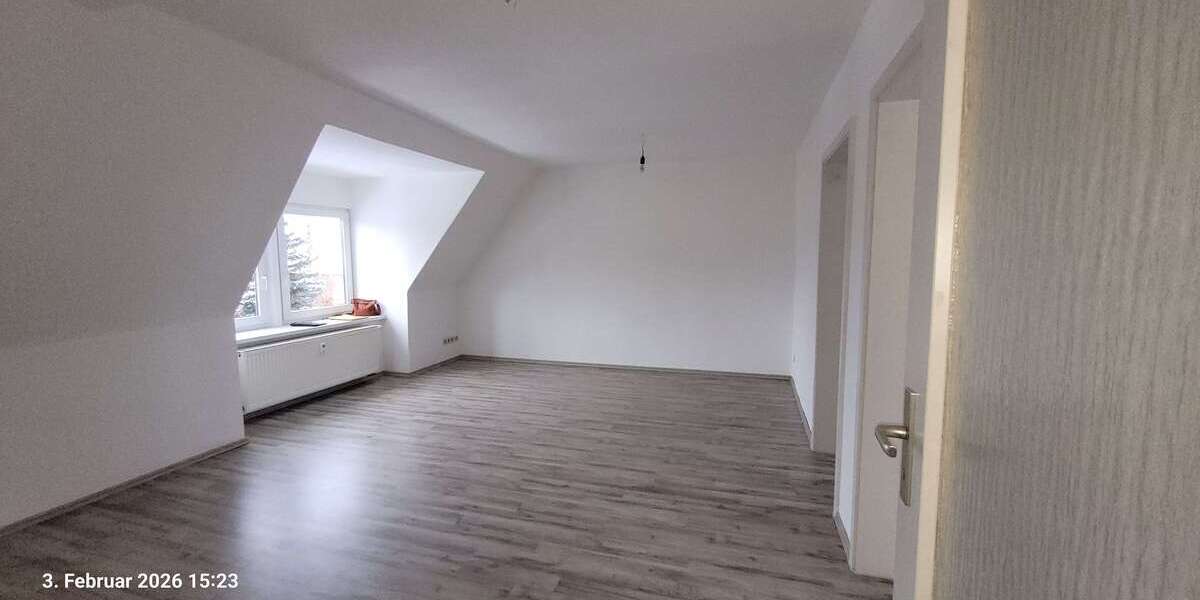 Etagenwohnung Erlau Schweikershain - 2 Zimmer, 54 m&sup2;, 325&euro; | Angebot:26151735