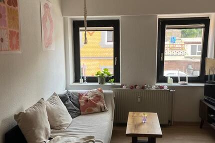 Gemütliche Helle möblierte 2,5 ZKB Wohnung zur Zwischenmiete - ze 2 zimmer