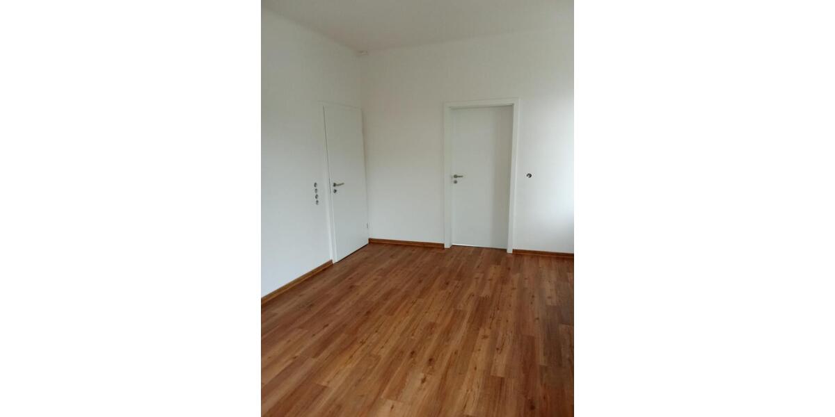 Etagenwohnung Pulsnitz - 1.5 Zimmer, 60 m&sup2;, 400&euro; | Angebot:26552197