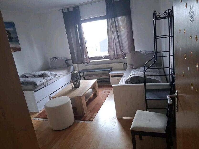 WG-Zimmer mit Möbeln in Top-Lage Buchholz |590 € warm zimmer