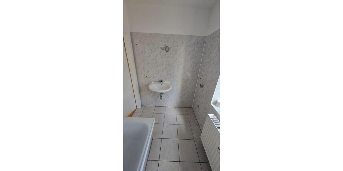 Etagenwohnung Aue-Bad Schlema Bad Schlema - 1 Zimmer, 38 m&sup2;, 259&euro; | Angebot:23619381