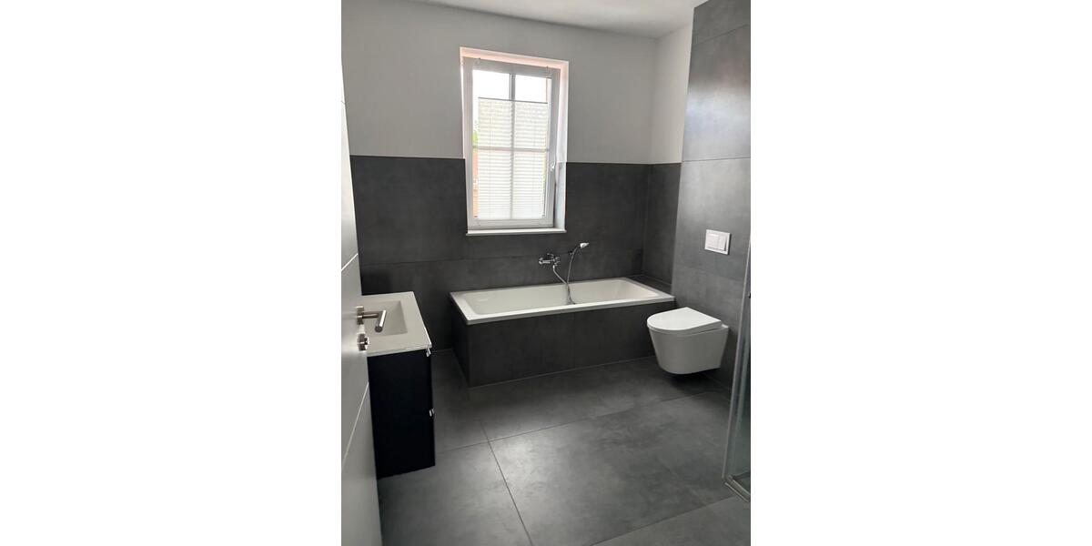 Reihenhaus Burgdorf - 5 Zimmer, 180 m&sup2;, 1.650&euro; | Angebot:25422910