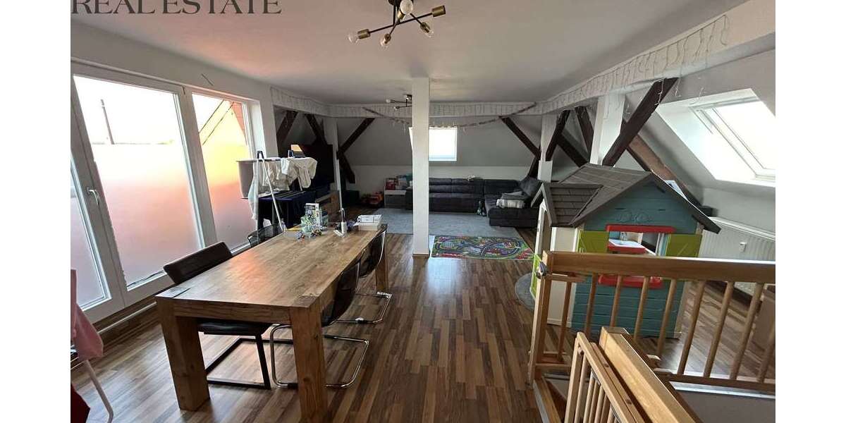 Etagenwohnung Magdeburg Stadtfeld West - 4 Zimmer, 134 m&sup2;, 999&euro; | Angebot:26265799