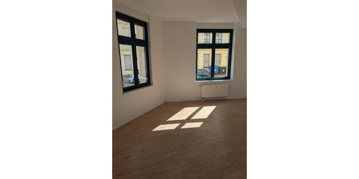 Erdgeschoßwohnung Magdeburg Nordwest - 2 Zimmer, 65 m&sup2;, 550&euro; | Angebot:26022926