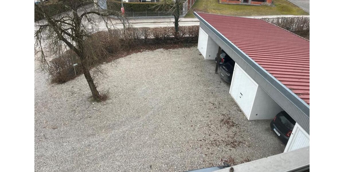 Dachgeschoßwohnung Kaufering - 3 Zimmer, 100 m&sup2;, 1.050&euro; | Angebot:25942833