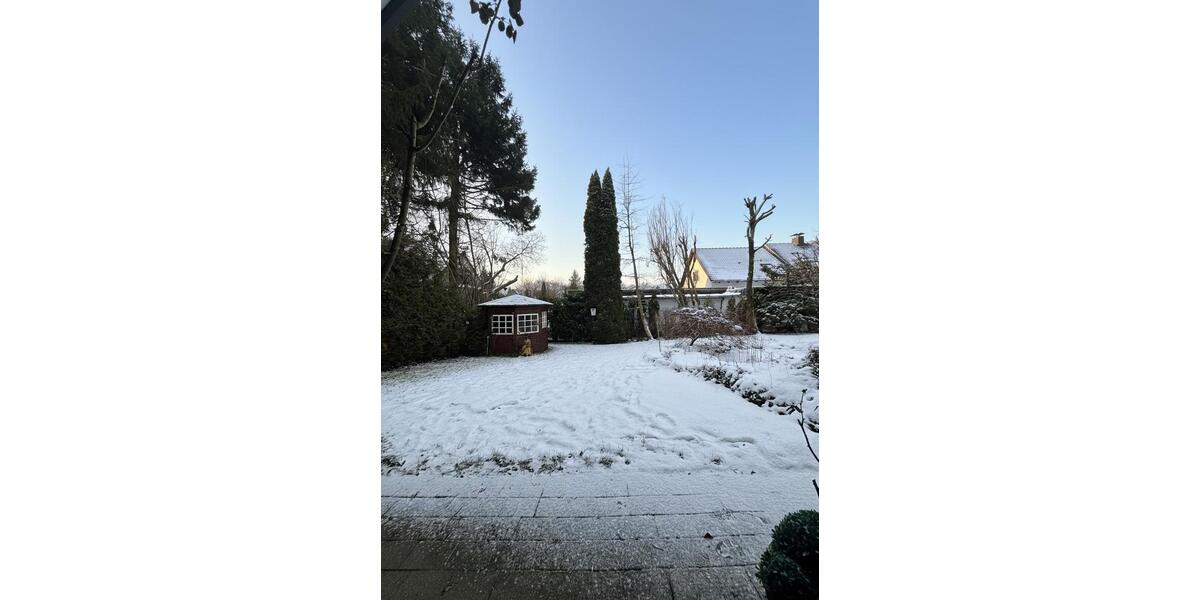 Einfamilienhaus Neumünster Böcklersiedlung - 5 Zimmer, 190 m&sup2;, 1.900&euro; | Angebot:25756445