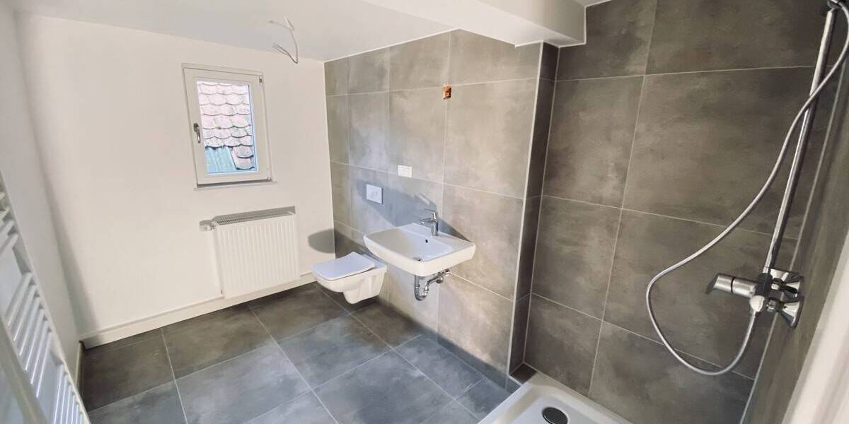 Einfamilienhaus Gründau / Niedergründau Niedergründau - 5 Zimmer, 100 m&sup2;, 1.100&euro; | Angebot:26105543