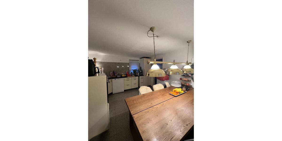 Einfamilienhaus Ostfildern - 3 Zimmer, 80 m&sup2;, 1.300&euro; | Angebot:25171389