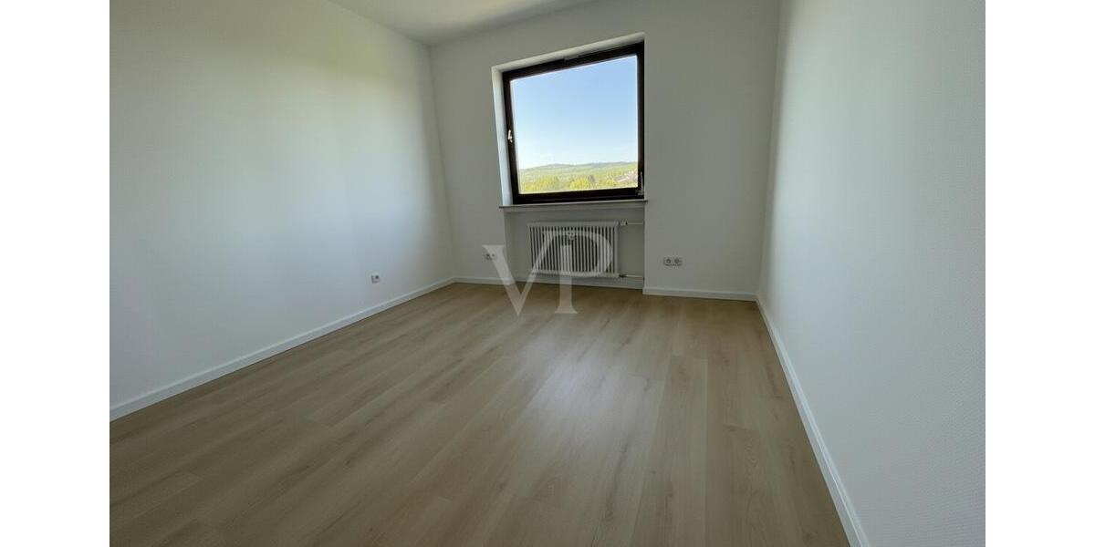 Etagenwohnung Friedrichsdorf - 5 Zimmer, 124 m&sup2;, 1.737&euro; | Angebot:26492519