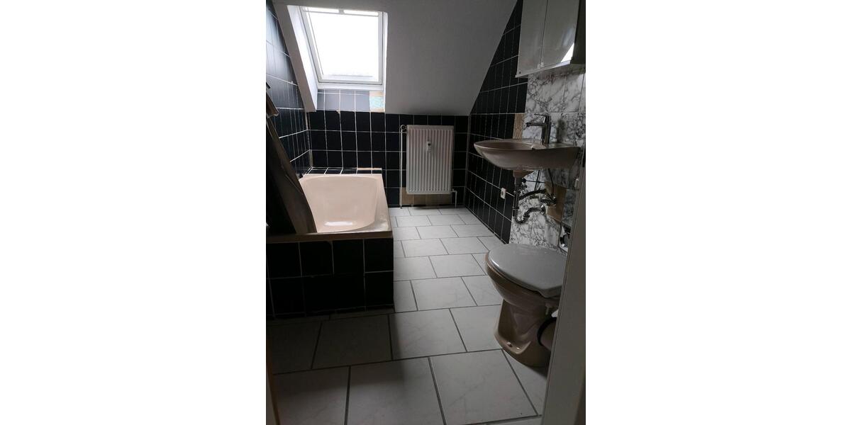 Dachgeschoßwohnung Weyhausen - 2 Zimmer, 50 m&sup2;, 490&euro; | Angebot:24731306