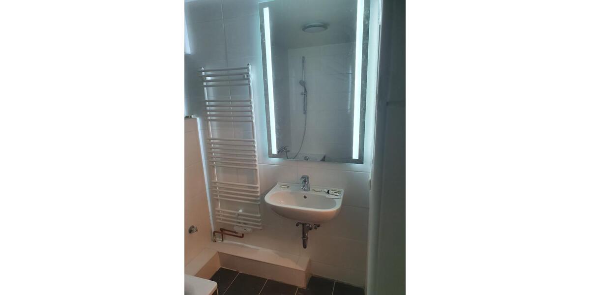 Wohnen auf Zeit Hamburg Lohbrügge - 4 Zimmer, 20 m&sup2;, 600&euro; | Angebot:25653888