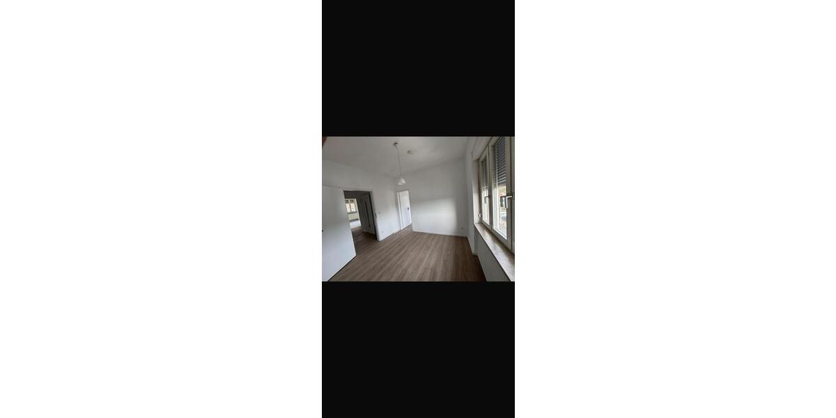 Etagenwohnung Pforzheim Weststadt - 4 Zimmer, 100 m&sup2;, 1.050&euro; | Angebot:26049577