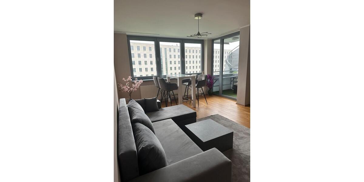 Etagenwohnung Düsseldorf Stadtbezirk 5 - 1 Zimmer, 40 m&sup2;, 1.479&euro; | Angebot:26483907