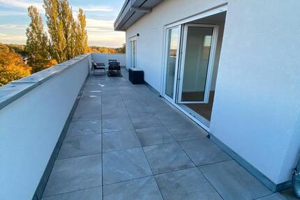 Haus Erkner - 2 Zimmer, 75 m&sup2;, 1.289&euro; | Angebot:25994024