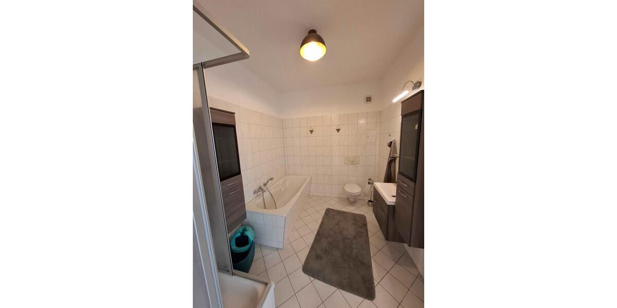 Etagenwohnung Blankenburg (Harz) - 2 Zimmer, 77 m&sup2;, 477&euro; | Angebot:25904620