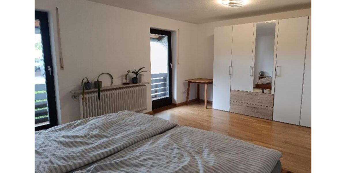 Etagenwohnung Gauting - 4 Zimmer, 130 m&sup2;, 1.900&euro; | Angebot:24976735