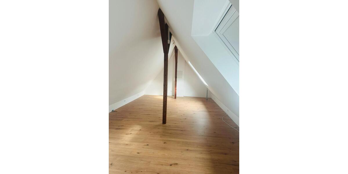 Maisonettenwohnung Solingen Wald - 2 Zimmer, 65 m&sup2;, 710&euro; | Angebot:26479950