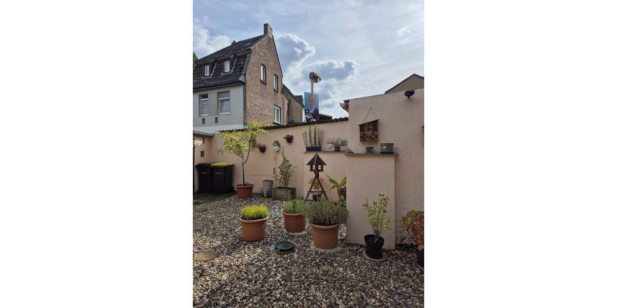 Einfamilienhaus Frechen - 3 Zimmer, 75 m&sup2;, 1.150&euro; | Angebot:25107993