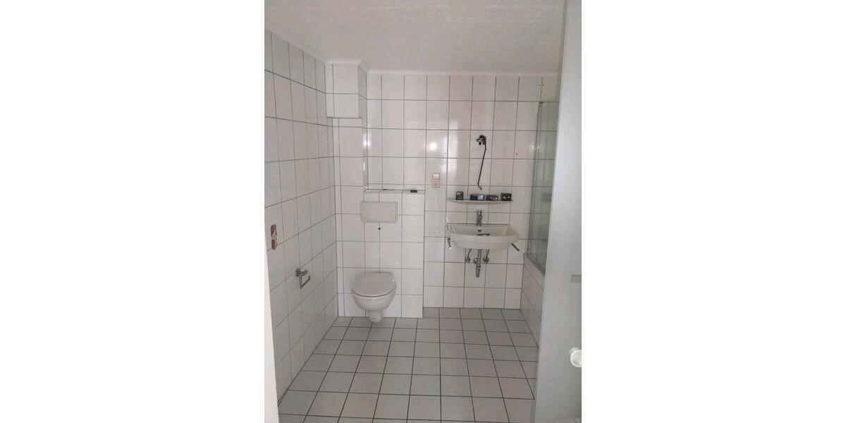 Einfamilienhaus Osburg - 5 Zimmer, 120 m&sup2;, 1.000&euro; | Angebot:26307147