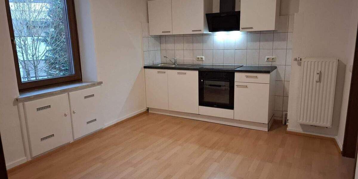 Etagenwohnung Saarburg - 3 Zimmer, 85 m&sup2;, 650&euro; | Angebot:25729345