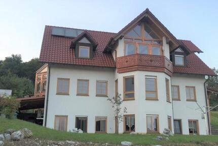 Wohnung Heldburg - 3 Zimmer, 100 m&sup2;, 840&euro; | Angebot:23602650