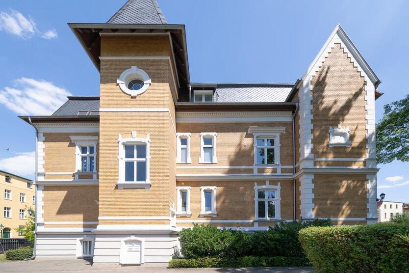 AltbauWohnung mit Wintergarten im Herzen von Eberswalde