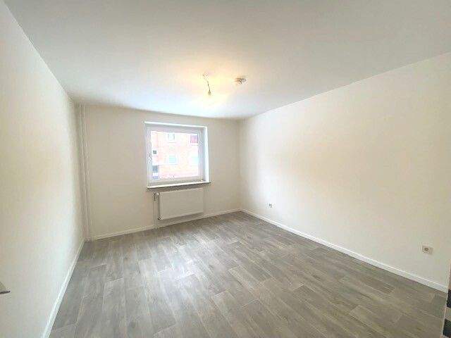 Etagenwohnung Brunsbüttel - 2 Zimmer, 57 m&sup2;, 489&euro; | Angebot:24481791