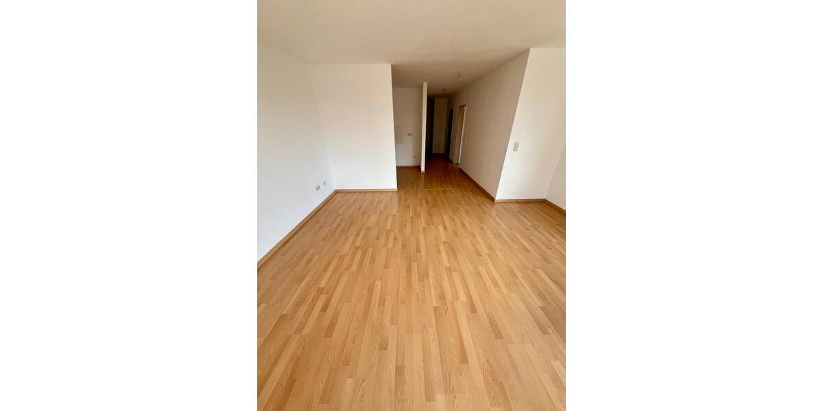 Etagenwohnung Ronnenberg - 2 Zimmer, 66 m&sup2;, 599&euro; | Angebot:26545447