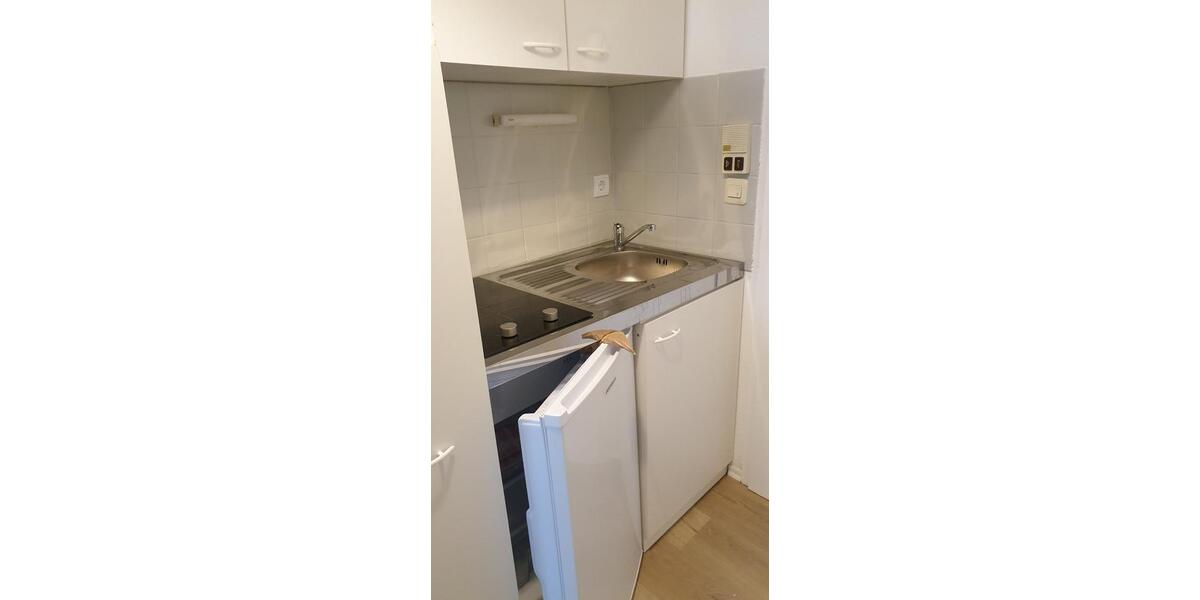 Wohnen auf Zeit Erlangen Am Anger - 1 Zimmer, 32 m&sup2;, 450&euro; | Angebot:25285782