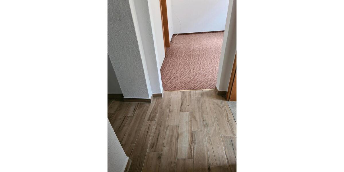Erdgeschoßwohnung Frohburg - 2 Zimmer, 45 m&sup2;, 280&euro; | Angebot:26424646