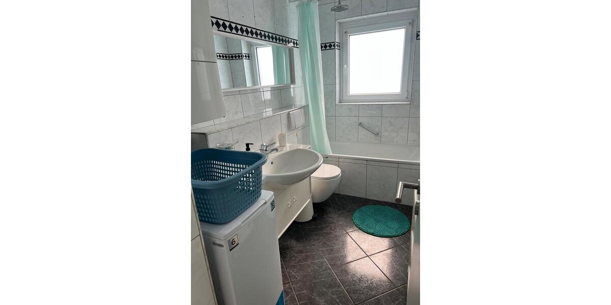 Wohnen auf Zeit Düsseldorf Stadtbezirk 5 - 1 Zimmer, 64 m&sup2;, 700&euro; | Angebot:26512144