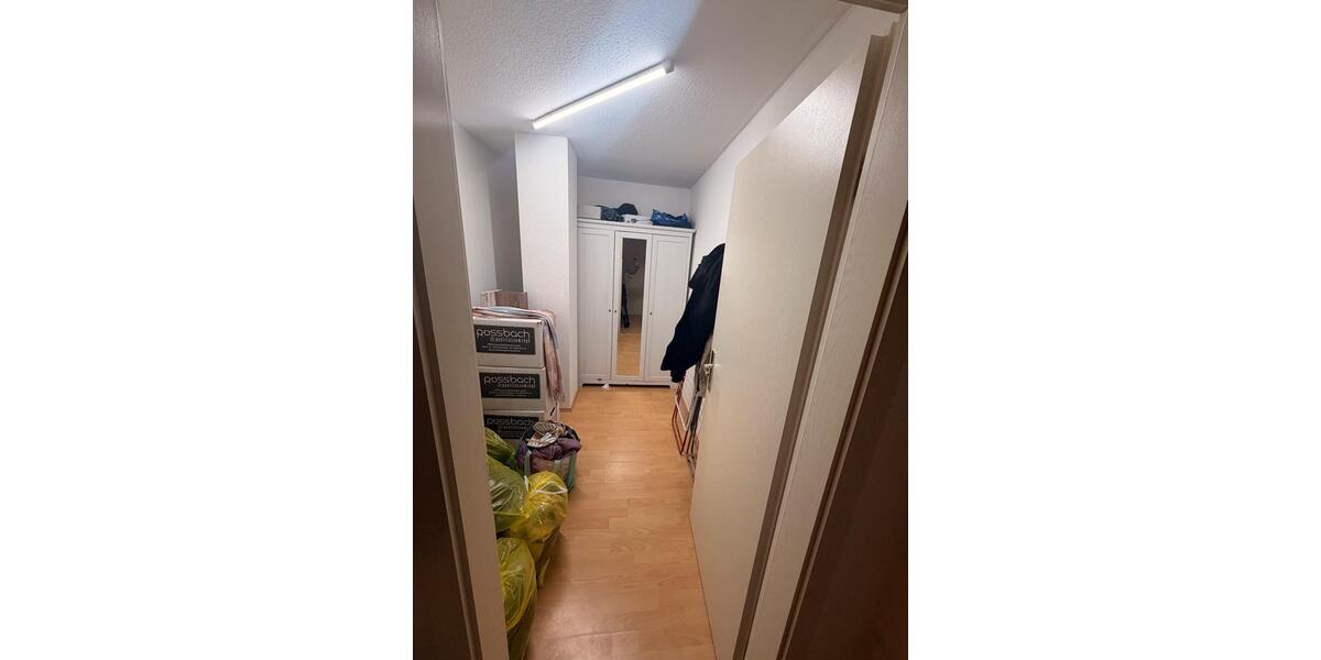 Dachgeschoßwohnung Birlenbach - 1 Zimmer, 40 m&sup2;, 635&euro; | Angebot:25903290