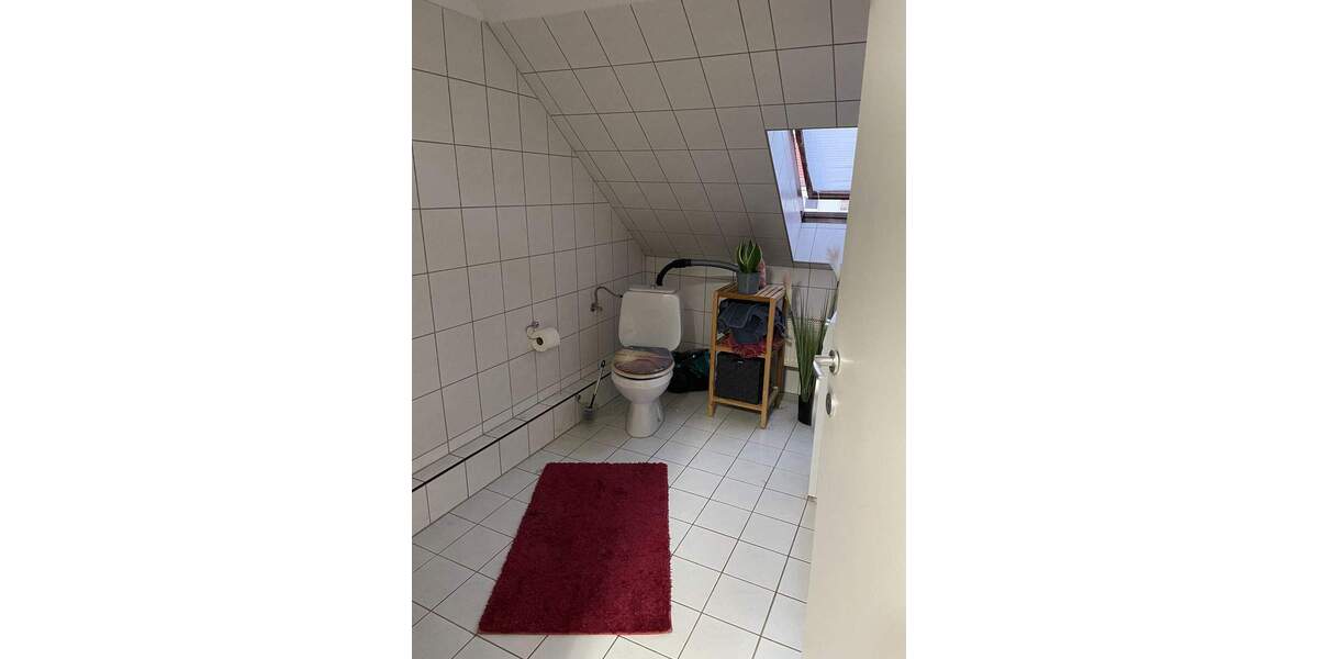 Sonniges DG in Wassernähe! 2 zimmer