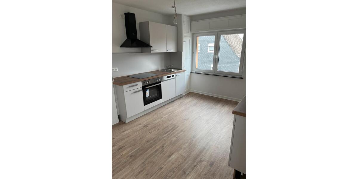 Etagenwohnung Mudersbach - 5 Zimmer, 100 m&sup2;, 790&euro; | Angebot:26691406