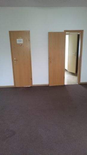 Gewerbeobjekt Auerbach - 2 Zimmer, 65 m&sup2;, 140&euro; | Angebot:25877232