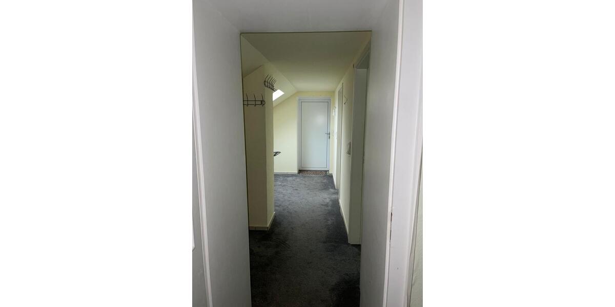 Dachgeschoßwohnung Merzig - 3.5 Zimmer, 65 m&sup2;, 850&euro; | Angebot:26549987
