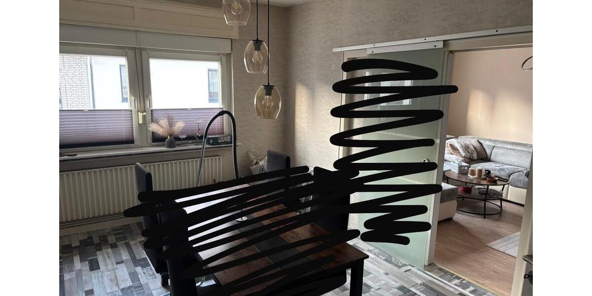 Etagenwohnung Finnentrop - 5 Zimmer, 104 m&sup2;, 600&euro; | Angebot:26001877