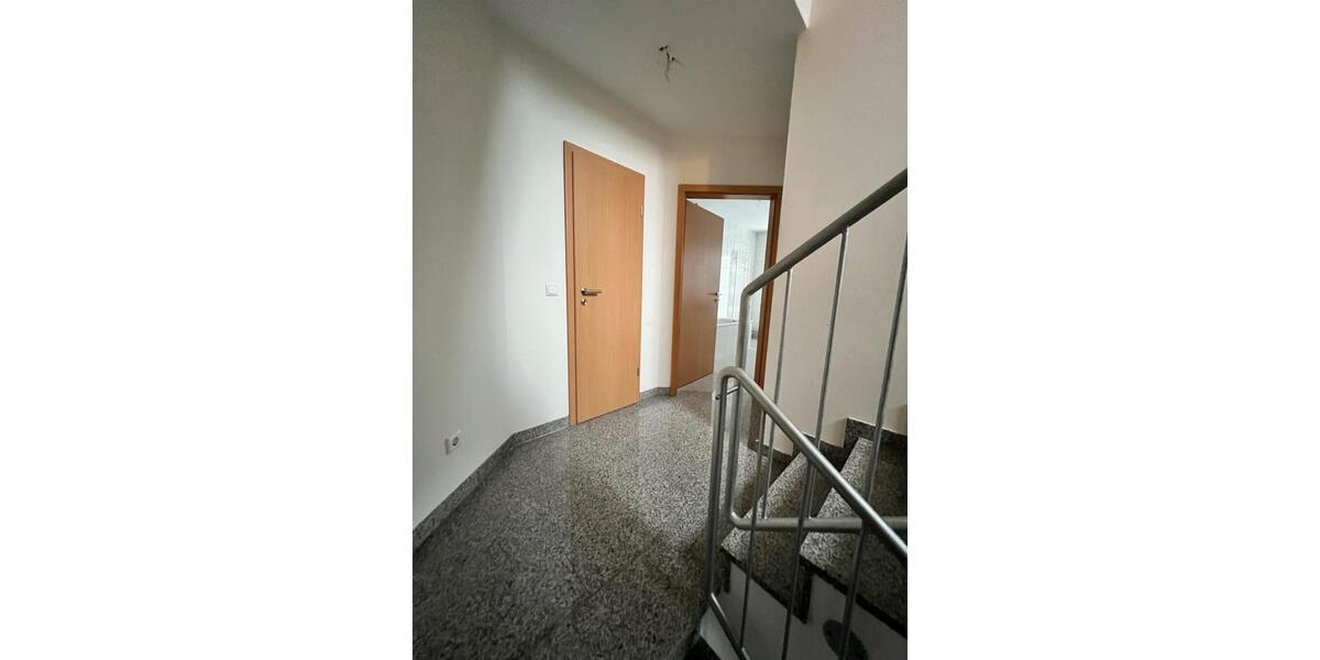 Reihenhaus ab ca. 01.07.2026, ‼️‼️LESEN ‼️‼️ 4 zimmer