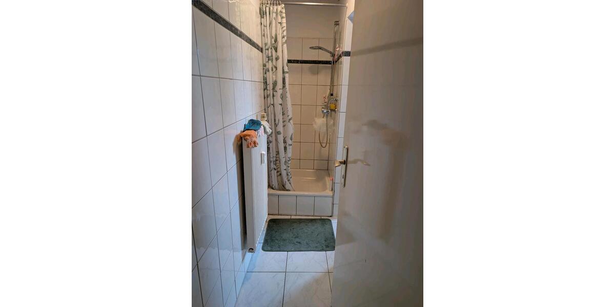 Etagenwohnung Bonn Hardtberg - 1 Zimmer, 16 m&sup2;, 290&euro; | Angebot:26700864