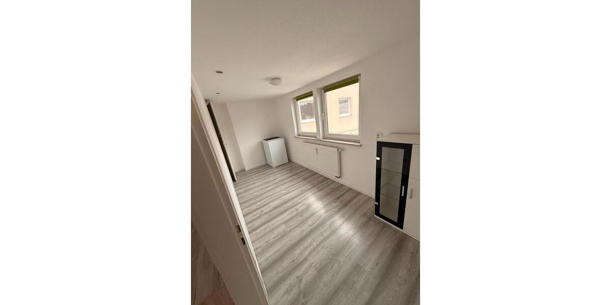 Dachgeschoßwohnung Schwalmstadt - 2 Zimmer, 60 m&sup2;, 450&euro; | Angebot:24750612