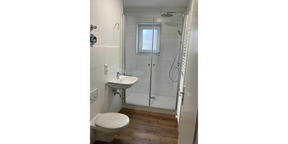 Etagenwohnung Mitterteich - 2 Zimmer, 50 m&sup2;, 340&euro; | Angebot:25750708