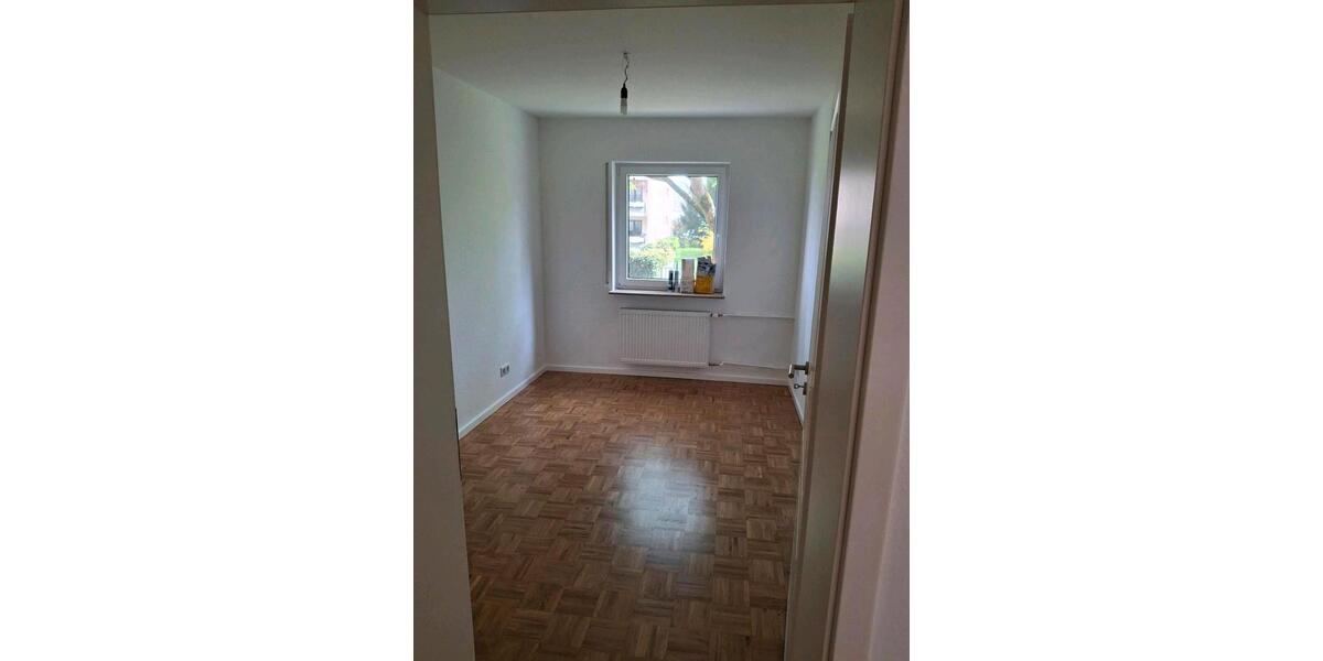 Hochparterre Weinheim - 5 Zimmer, 110 m&sup2;, 1.440&euro; | Angebot:26534632