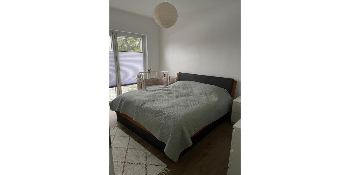 Doppelhaushälfte (112qm) zum 01.03.26 zu vermieten 4.5 zimmer