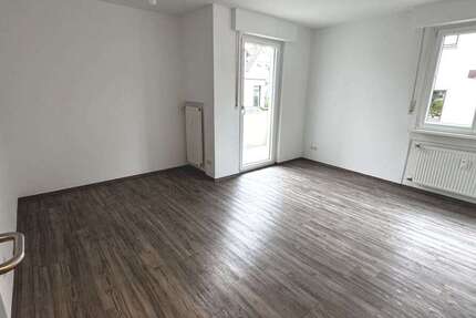 Wohnung zum Mieten in Friedrichshafen 336 € 28 m² 1.5 zimmer
