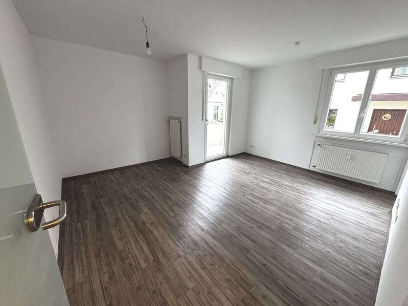 Wohnung zum Mieten in Friedrichshafen 336 € 28 m² 1.5 zimmer