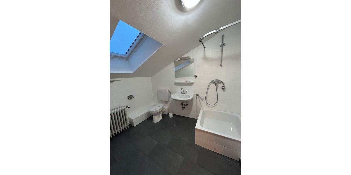 Einfamilienhaus Worms Innenstadt - 5 Zimmer, 170 m&sup2;, 1.850&euro; | Angebot:25566495