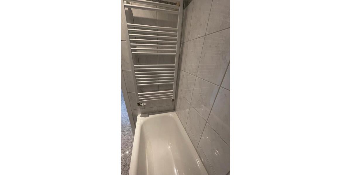 Etagenwohnung Hannover Vahrenwald-List - 3 Zimmer, 75 m&sup2;, 1.100&euro; | Angebot:26024224