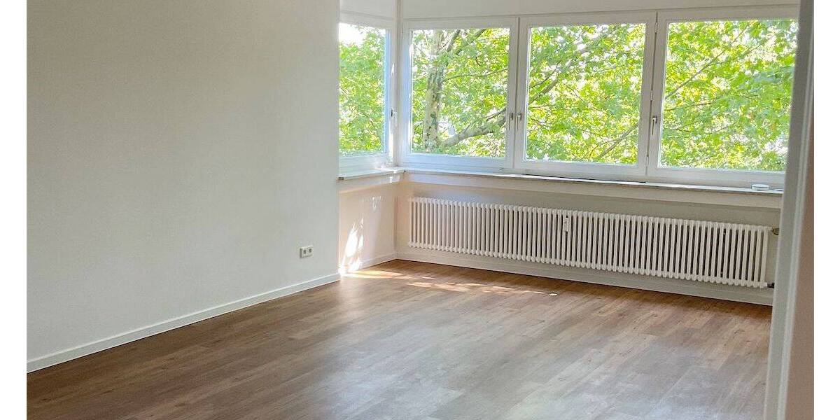 Etagenwohnung Köln Bayenthal - 3 Zimmer, 97 m&sup2;, 1.650&euro; | Angebot:26751060