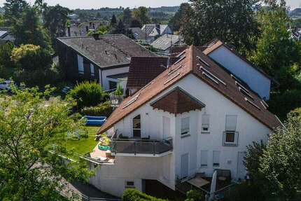 Wohnung Kirchheim - 3 Zimmer, 81 m&sup2;, 900&euro; | Angebot:24792810