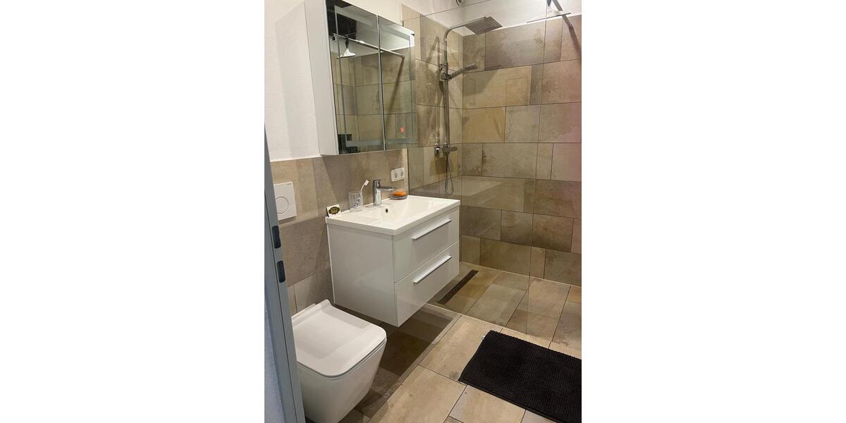 Etagenwohnung Monheim - 2 Zimmer, 55 m&sup2;, 590&euro; | Angebot:26498624